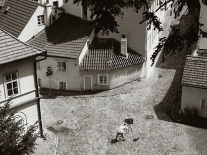 Re-Float the Catherine Couturier Family Post-Hurricane Harvey Benefit. Courtesy of Foto Relevance