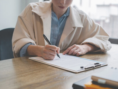 Colloquio di lavoro. E tutti quelli che entrano in questo limbo malefico, cioè tra i 36 ed i 49 anni?