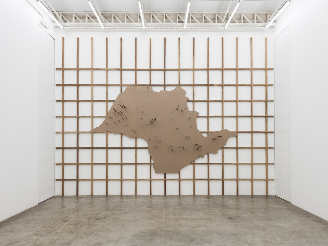 Enrique Ježik. A Razão e a Força