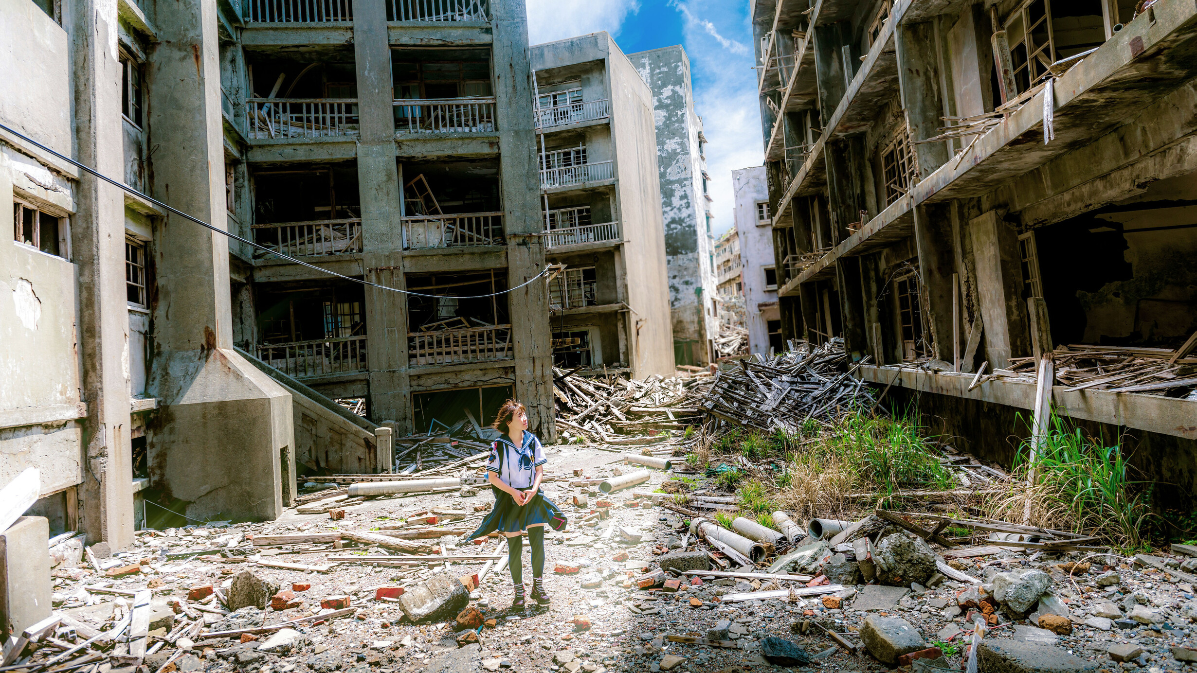 Wrecked Def An urgent call for global peace | Meer