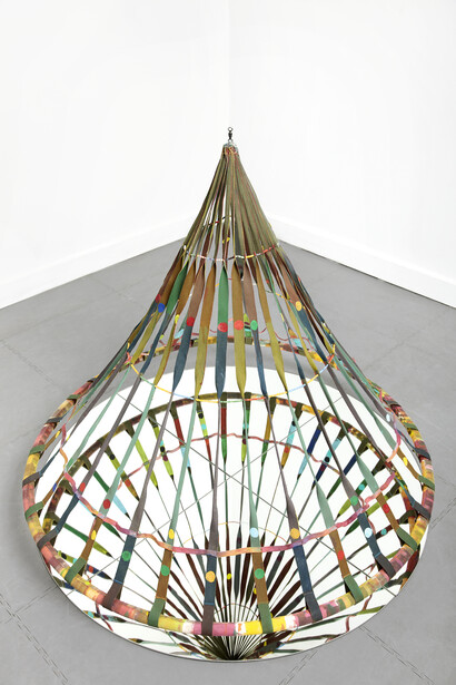 Alan Shields, Dance Bag, 1985, Acrylic, canvas, glass beads, thread on aluminum tubing, 40 x 48 x 48 inches. Courtesy of the Estate of the artist, and Cherry and Martin, Los Angeles