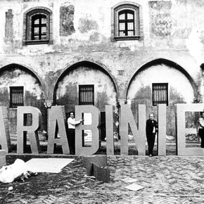 Gianni Pettena, Carabinieri, 1968. Palazzo Comunale, Novara. Courtesy of Galleria Giovanni Bonelli 