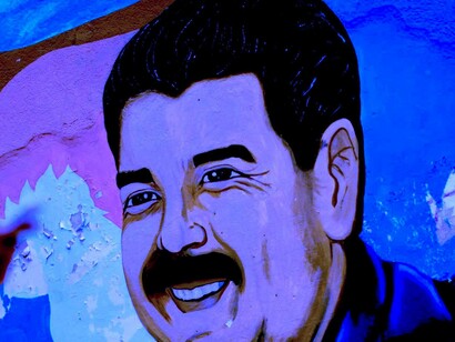 Un mural en Caracas con el rostro de Maduro