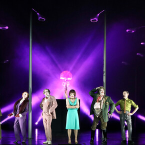 Erfolg (success). Courtesy of Residenztheater