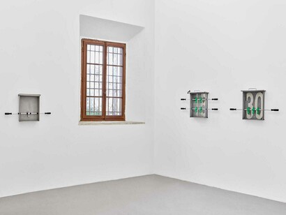 Finn Theuws, Wedge, vista della mostra. Cortesia di SpazioA