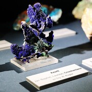 Crystals of fire and rock, exhibition view. Courtesy of Natural History Museum