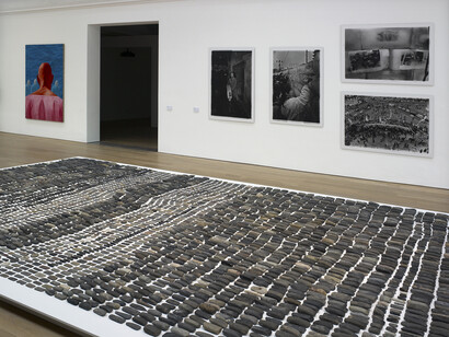 The M+ Sigg Collection – Chinese Art from the 1970s to Now at The Whitworth, Manchester. Foreground: Still Life (1995-2000) by Ai Wei Wei. Photography by Michael Pollard 2015, Image courtesy of The Whitworth