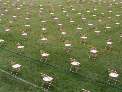 Il social distancing può indebolirci per cause emotive e psicologiche