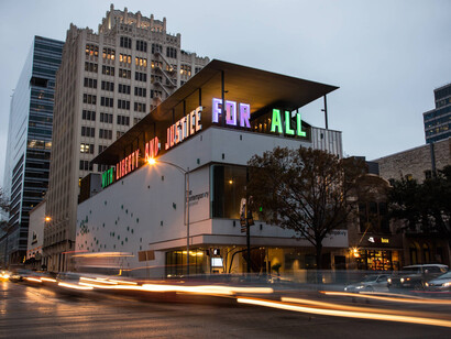 Jim Hodges, With liberty and justice for all (A work in progress), exhibition view. Courtesy of The Contemporary Austin