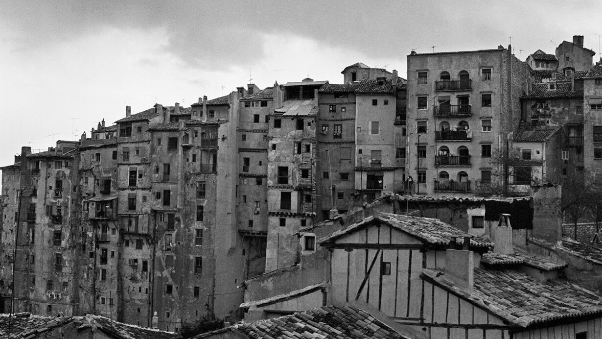 Cristóbal Hara, Cuenca (detail), 1983. Courtesy of Museo de Arte Abstracto Español