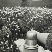 Friedrich Seidenstücker, Picknick, Berlin, um 1932. Courtesy of Staatsgalerie Stuttgart