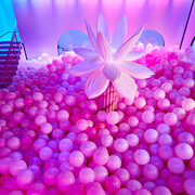 Bubble planet, an immersive experience. Courtesy of Fever