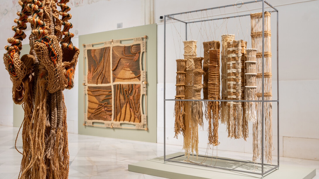 Chonín, Weaving the void, exhibition view. Courtesy of Centro Andaluz de Arte Contemporáneo