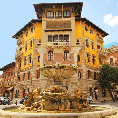 Piazza Mincio, Quartiere Coppedè