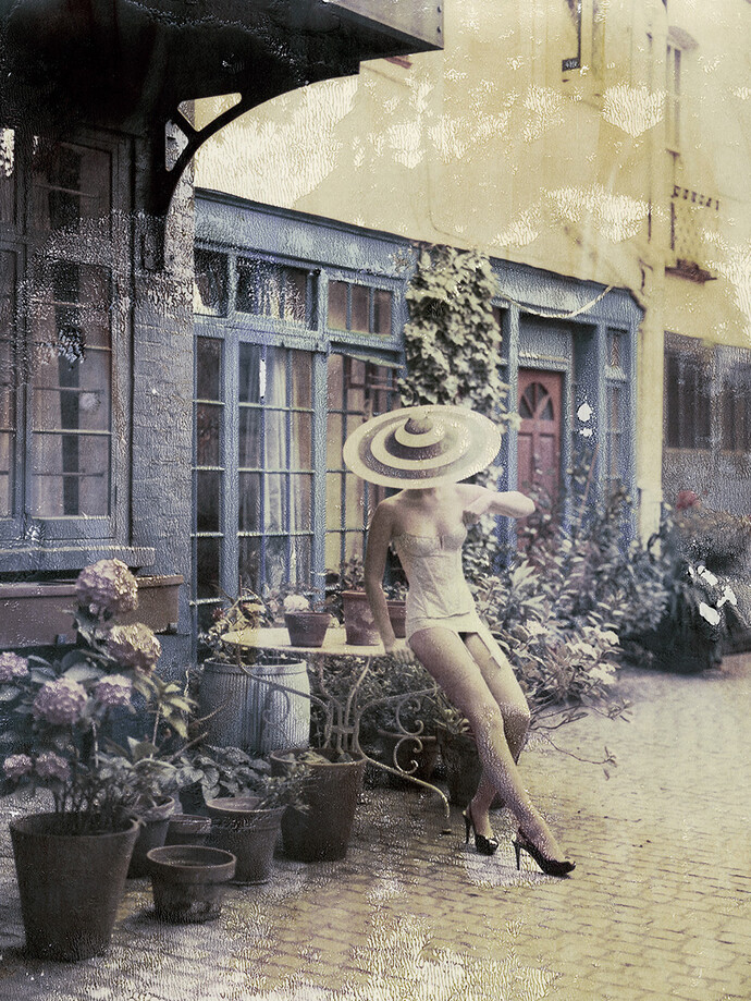 Cathleen Naundorf (German, b. 1968): 4pm in London, Philip Treacy (Hat), Cadolle
(Lingerie), 2009
Chromogenic print from original polaroid, 24 x
20 inches (60 x 50 cm).
© Cathleen Naundorf / Courtesy Edwynn Houk
Gallery, New York & Zürich