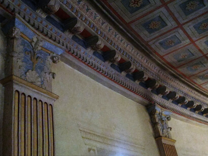 Particolare della decorazione interna, foto Roberto Luciani