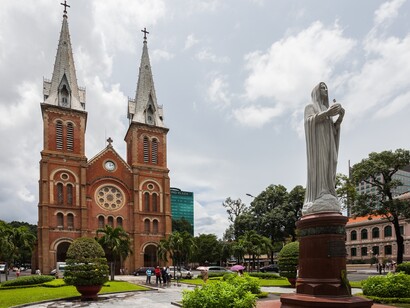Vietnam. Basílica de Nuestra Señora en Ho Chi Min