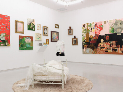 Atelier in Peach and Rose Color, Magic. Courtesy of Tomio Koyama Gallery
