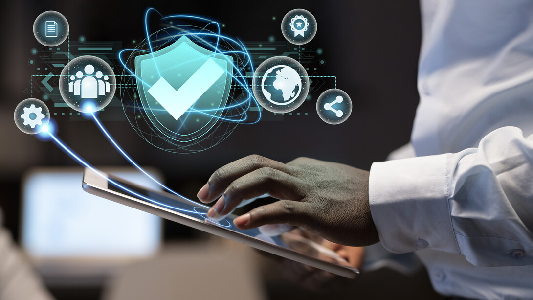 Vivimos conectados, y por eso es fundamental entender los riesgos y cuidados que exige la vida digital