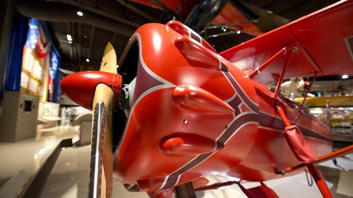 1933 Davis D-1-W - NC13456. Courtesy of EAA