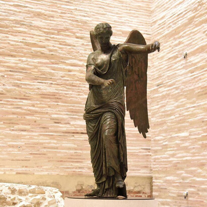 Brescia, Vittoria Alata 