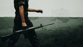 Quem mais interesse tem na paz é quem mais perde com a guerra