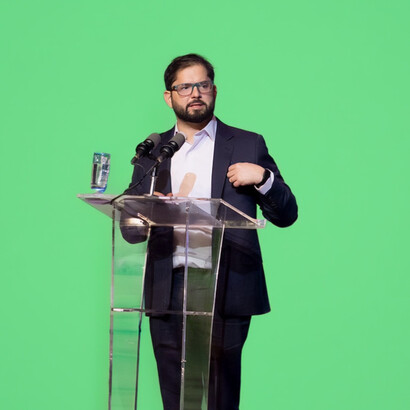 Die Niederlage ist ein schwerer Schlag für die Regierung von Präsident Boric und das breite Bündnis, das ihn unterstützt hat, und es hat bereits ein gegenseitiges Schuldzuweisen zwischen den Parteien und der Regierung begonnen. Bild: Gabriel Boric