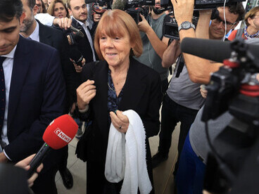Gisèle Pelicot.
Los presuntos violadores que están siendo juzgados por los tribunales de Aviñón podrán ofrecer todas las excusas que quieran y deseen, pero las pruebas presentadas por la policía están ahí, a la vista de todos