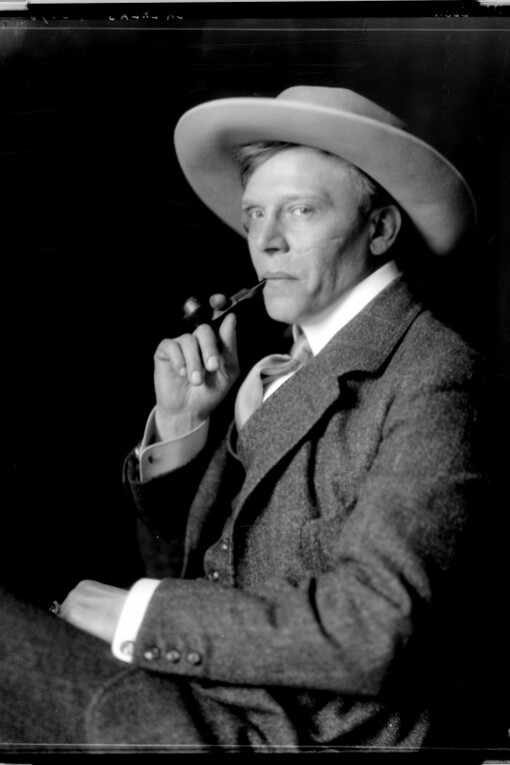 H.H. Ewers