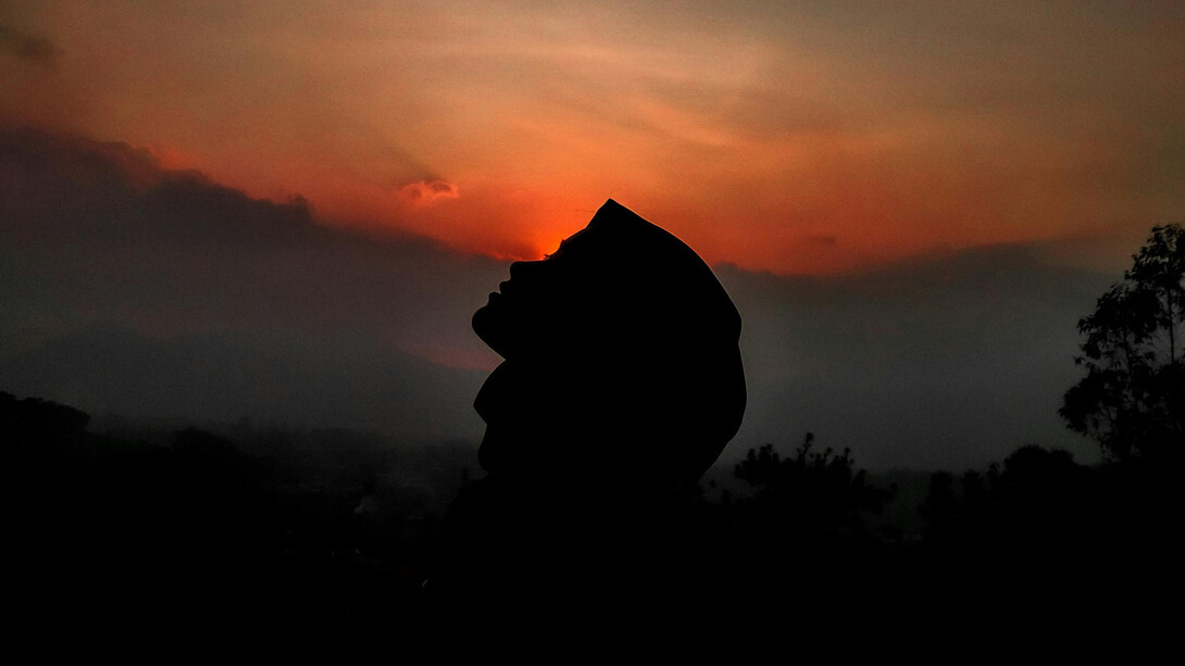 Cambiar nuestra realidad mediante nuestros pensamientos es un concepto fascinante que, según relatos personales, puede transformar vidas de maneras inesperadas