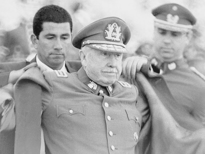 Augusto Pinochet fue un militar, político y dictador chileno en el período comprendido entre 1973 y 1990