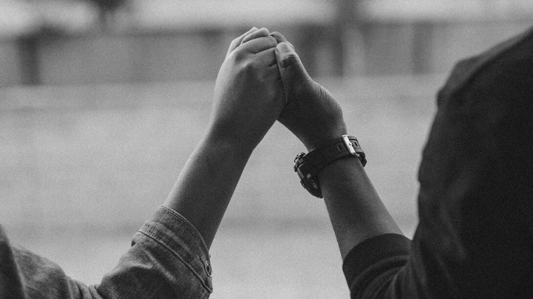 La vita è troppo breve per spendere tempo con persone negative e pessimiste, bisogna alimentarsi di stimoli positivi