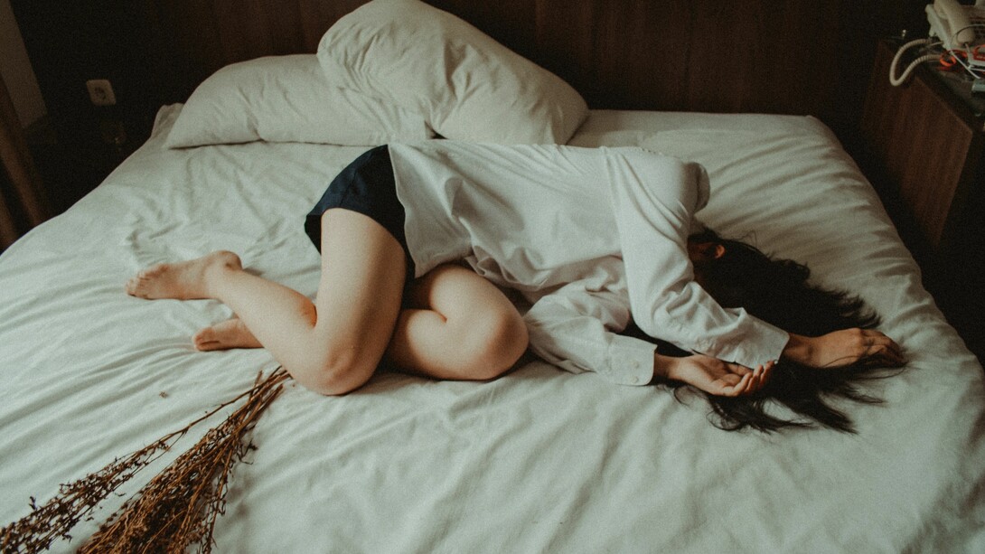 Quando estamos com raiva, dor ou depressão nos conectamos com qualquer coisa procurando alguma sensação de alívio