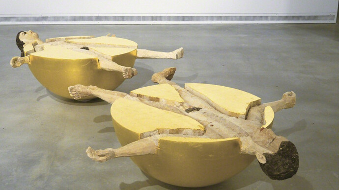 Stephan Balkenhol. Courtesy of Galeria Senda