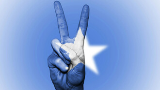 La paz, dijo recientemente Jeremy Corbyn, no es la capacidad de eliminar a tu enemigo, la paz es agua, educación, sanidad... 