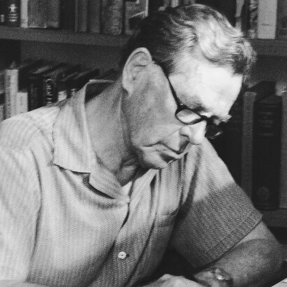 Joseh Campbell, conhecido por seus estudos de mitologia e religião, tornou-se um famoso estudioso da mitologia