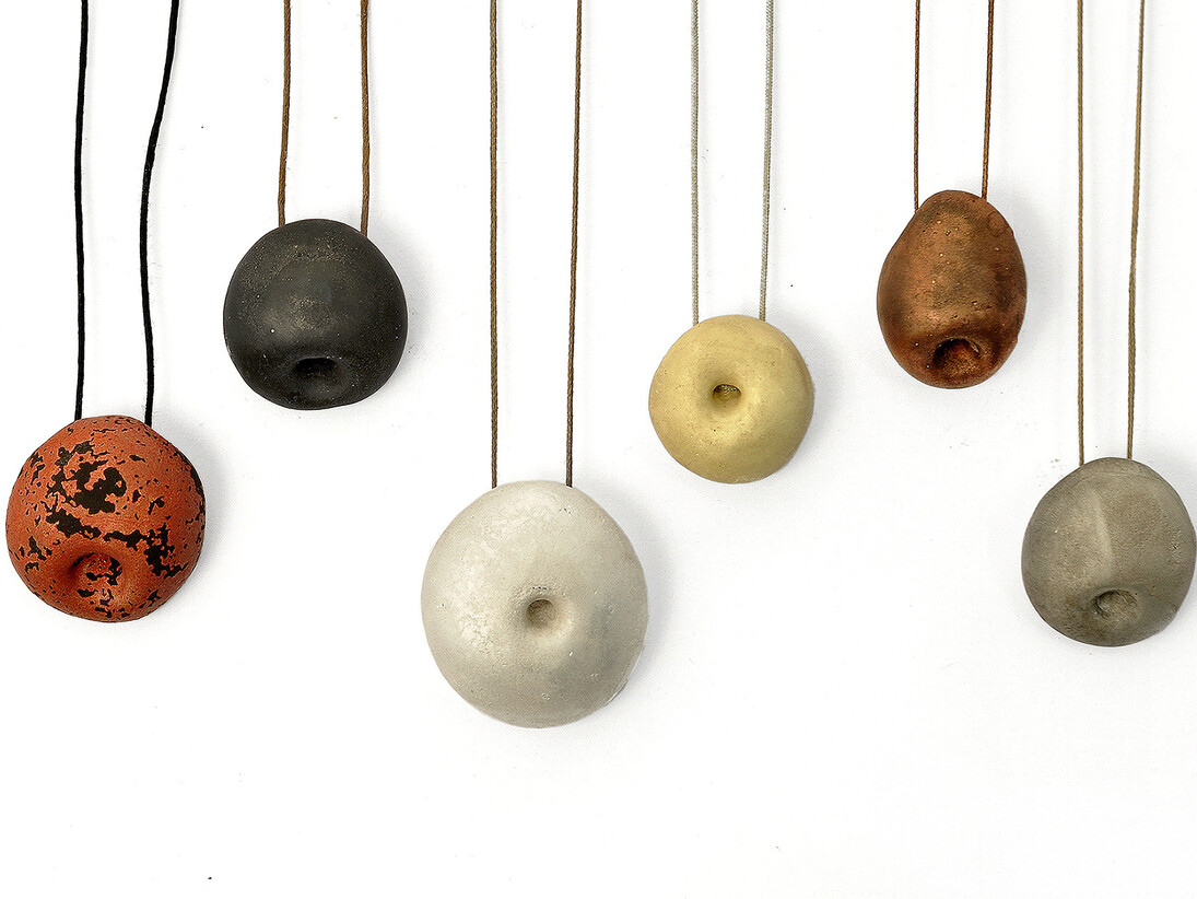 Carl Friedrich, Albert, Kurt, Isaac, Muhamad, Leonhard, Adam 7 pendants , 2013, Silver, copper, gold, bronze, photo © Peter Bauhuis (detail)