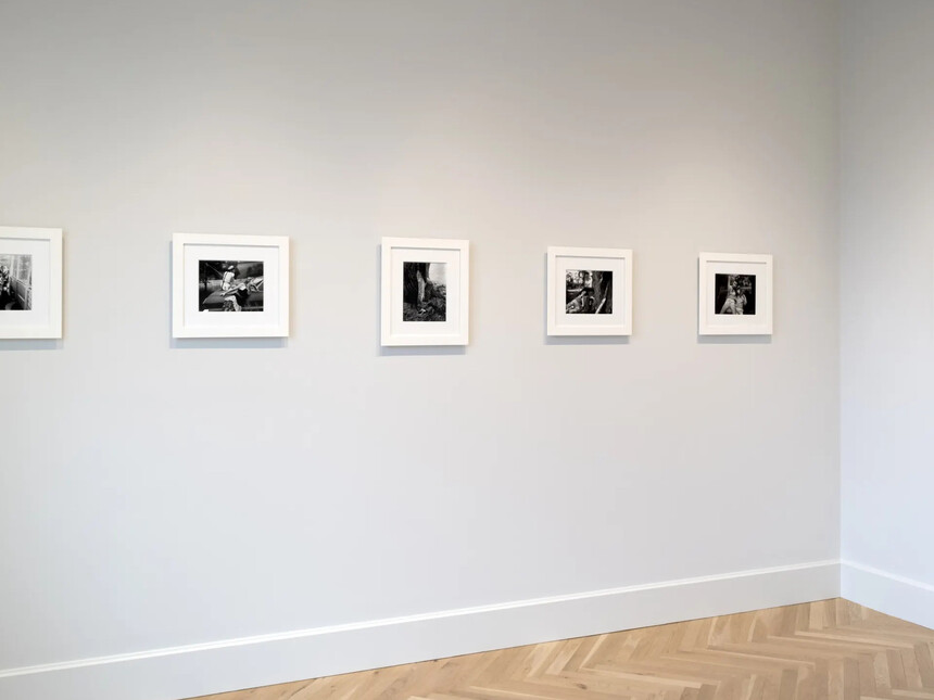 At twelve, portraits of young women | Meer