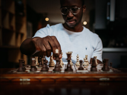 La partida entre los dos contendientes fue interesante en las primeras movidas, pero en un cierto momento, Max mostró incapacidad de conservar su posición