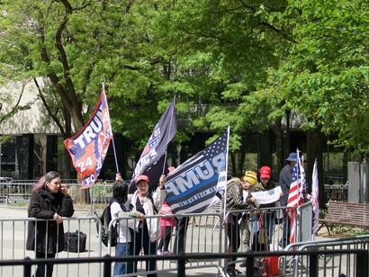 Juicio a Trump en la Corte de Nueva York 2024-05-03, EUA
Ganó y todos se acuerdan que prometió terminar la guerra en 24 horas si era elegido