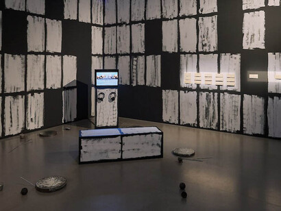 Various artists, Screen time. Leipzig video art since 1990, exhibition view. Courtesy of Museum der bildenden Künste Leipzig