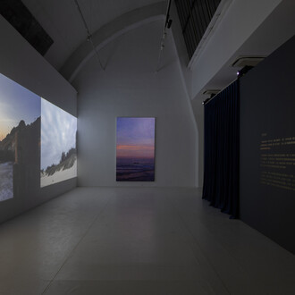 Che Jianquan, Water scroll, exhibition view. Courtesy of Tokyo Gallery + BTAP