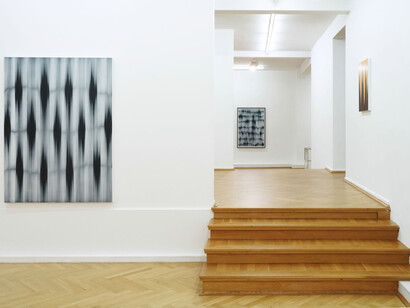 Mark Francis. Reverb, installation view. Courtesy of Bernhard Knaus Fine Art