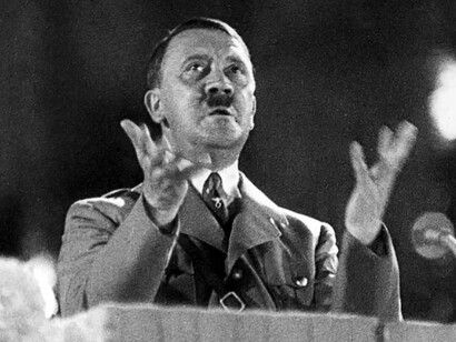 Hitler se dirige a las masas
