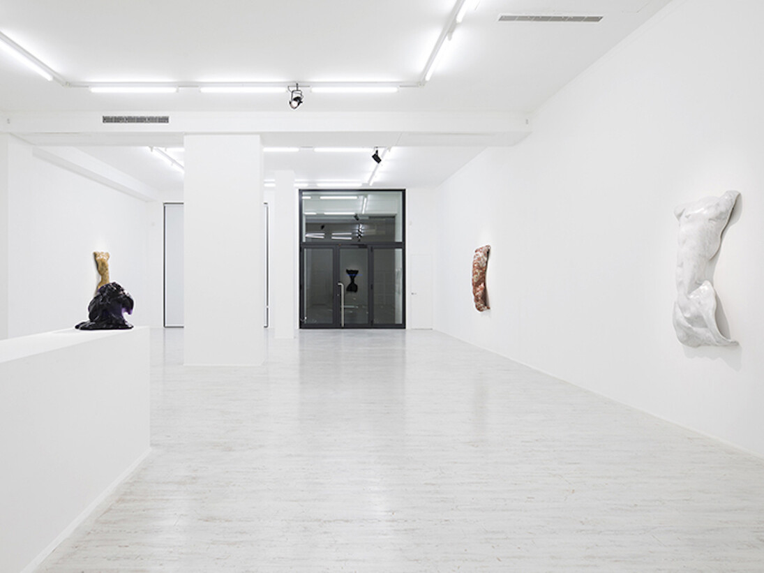 Benglis and the Baroque, Exhibiiton view. Courtesy of Thomas Brambilla Gallery