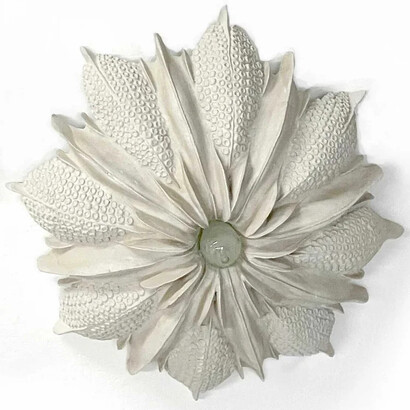 Vero Reato, Cœur de meduse v, 2025. Courtesy of Tint Gallery