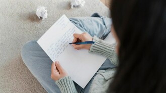 Vos sabés que desde afuera se idealiza tanto esto de irse. Muchos piensan que vivir afuera es como estar en Disney, pero la realidad es que no es mejor ni peor 