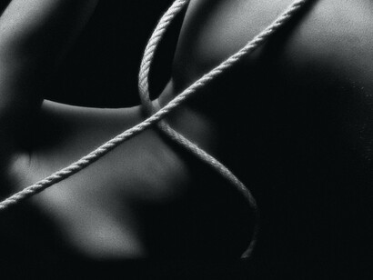 Gioco d'amore. «Scegli» disse la prima
