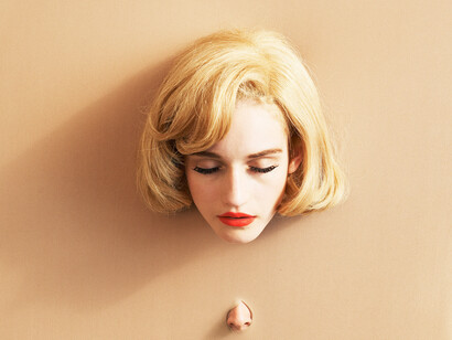 Alex Prager, Untitled (Parts 1), 2014, Archival pigment print, Courtesy the artist and Lehmann Maupin, New York and Hong Kong