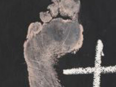 Antoni Tàpies. Courtesy of Galerie Lelong